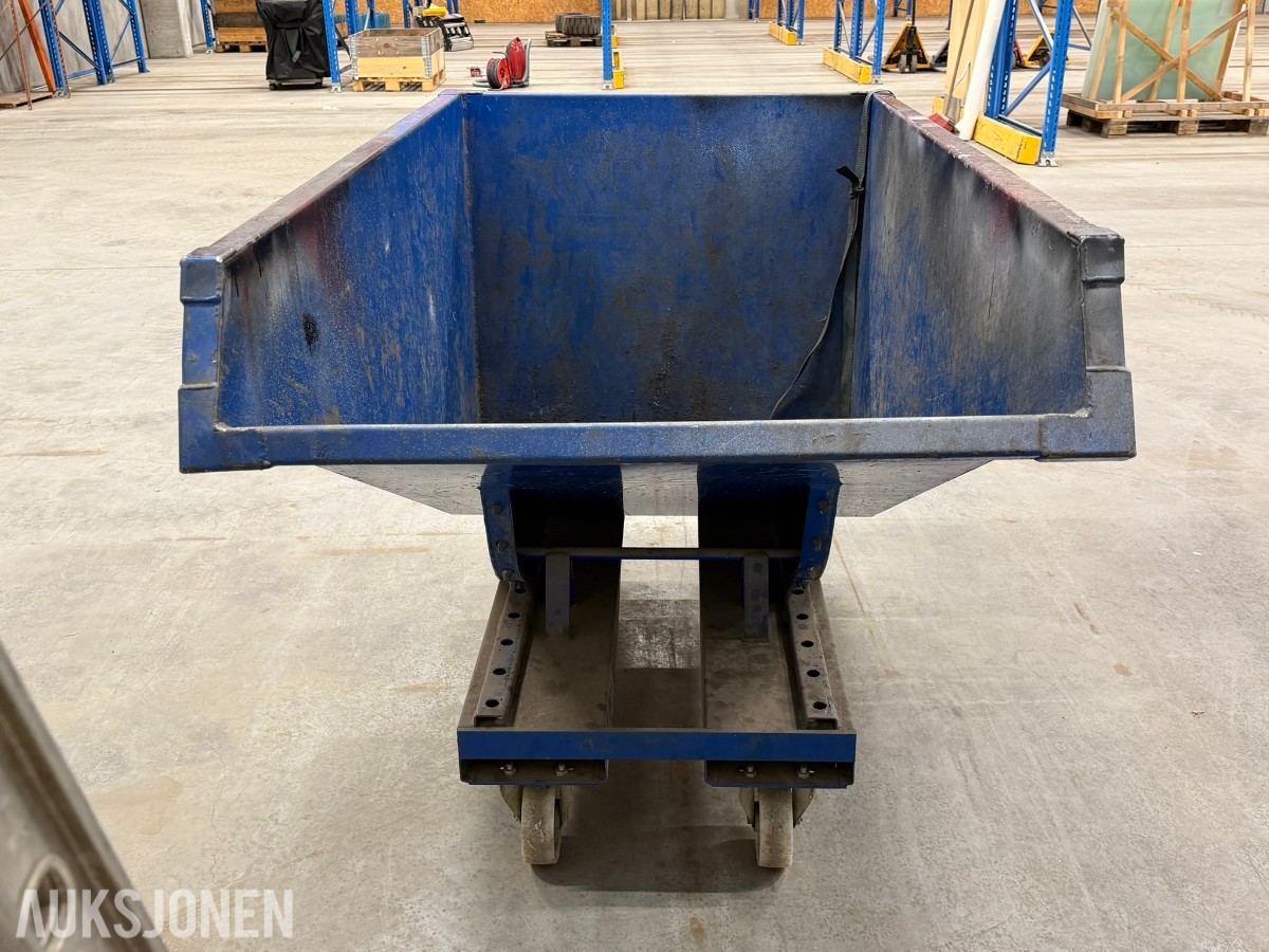 Tippcontainer åpen for truck - På hjul