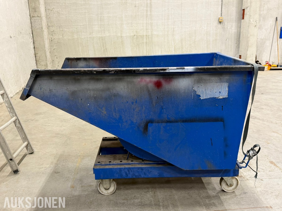 Tippcontainer åpen for truck - På hjul