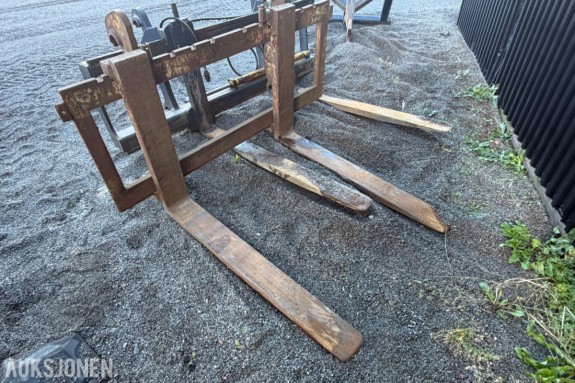 Pallegafler med ramme til hjullaster - BM Feste - 180 cm ramme - Flyttbare gafler