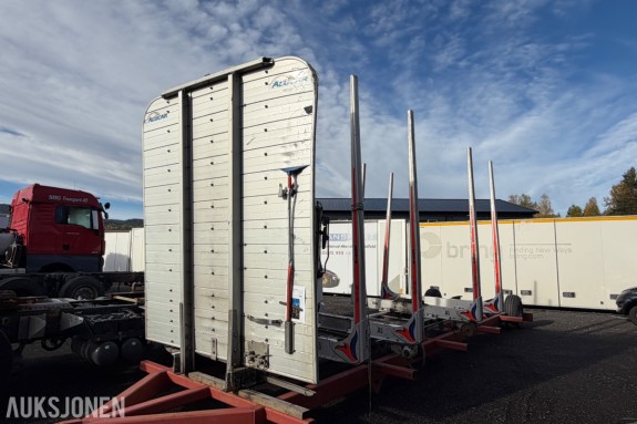 Tømmerpåbygg til lastebil - Fire par ExTe A5 stakekarmer - Alucar frontgavl i aluminium - Lengde 5,946 m