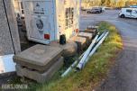 3 stk. galvaniserte lysmaster med 6 stk. betongfundamenter
