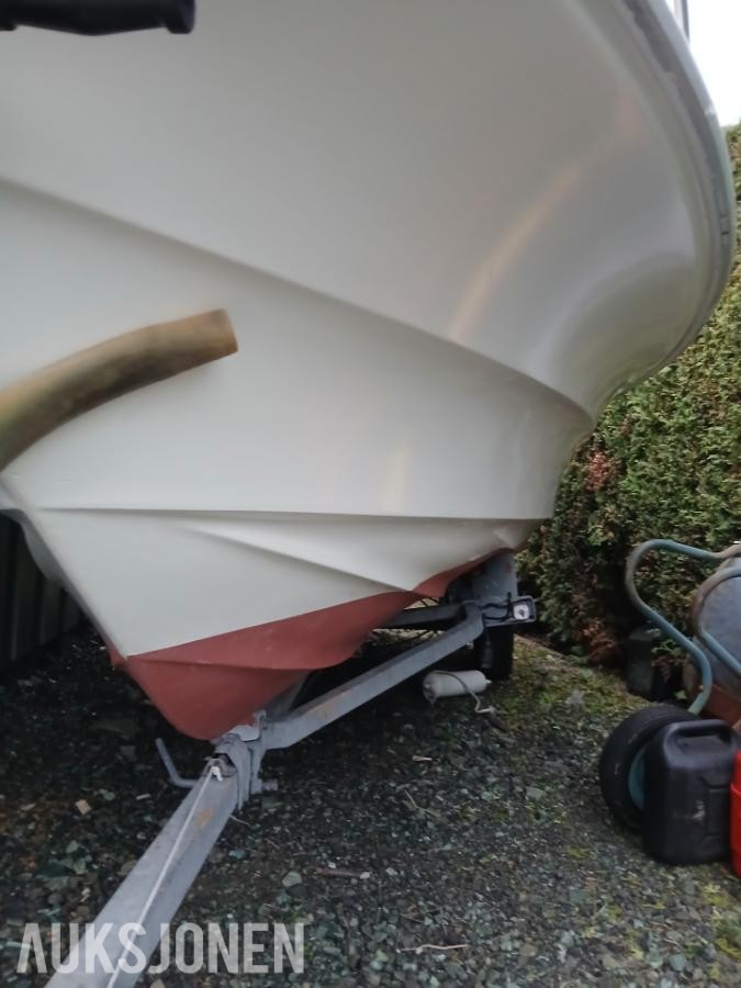 1984 Skibsplast 490 HT med 2007 Mercury efi 60
