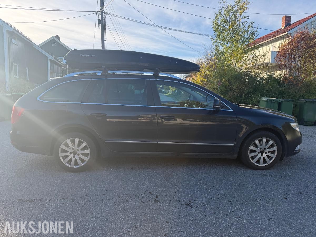 2013 SKODA SUPERB 2.0 TDI 140HK DSG EU-OK 10.28 MINNESETE