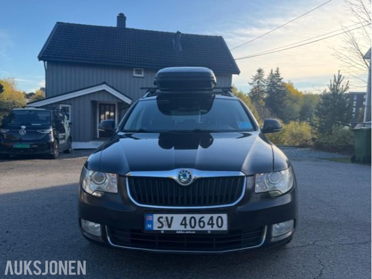 2013 SKODA SUPERB 2.0 TDI 140HK DSG EU-OK 10.28 MINNESETE