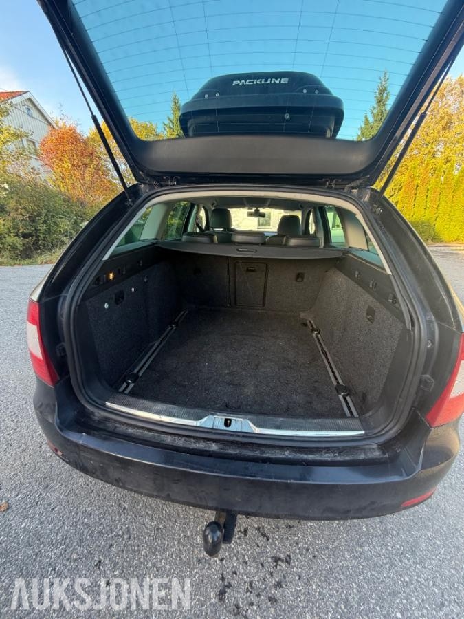 2013 SKODA SUPERB 2.0 TDI 140HK DSG EU-OK 10.28 MINNESETE