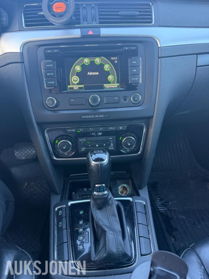 2013 SKODA SUPERB 2.0 TDI 140HK DSG EU-OK 10.28 MINNESETE