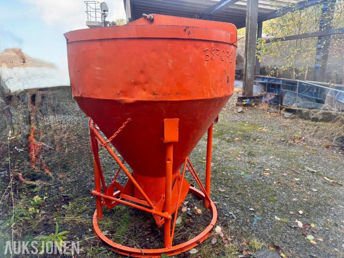 1998 SI-JO Betongtobbe – 1000 liter – Kranløft