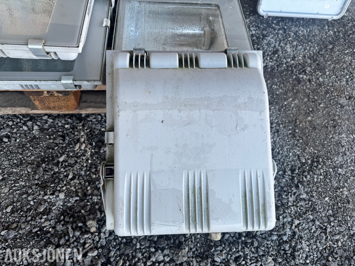 15 stk Tec-Mar lyskastere 400 W 