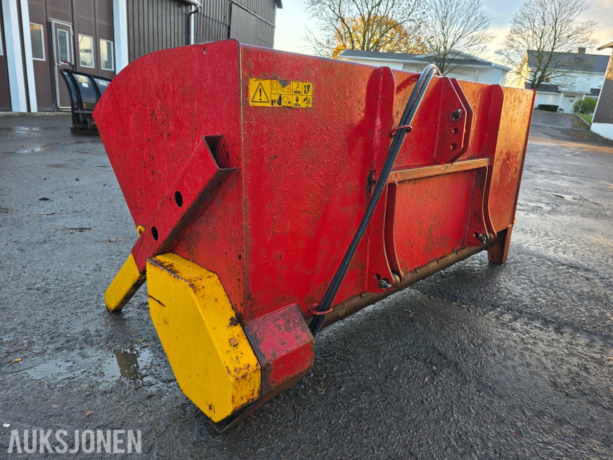 DUUN sandstrøer SA 1500 3 punktfeste