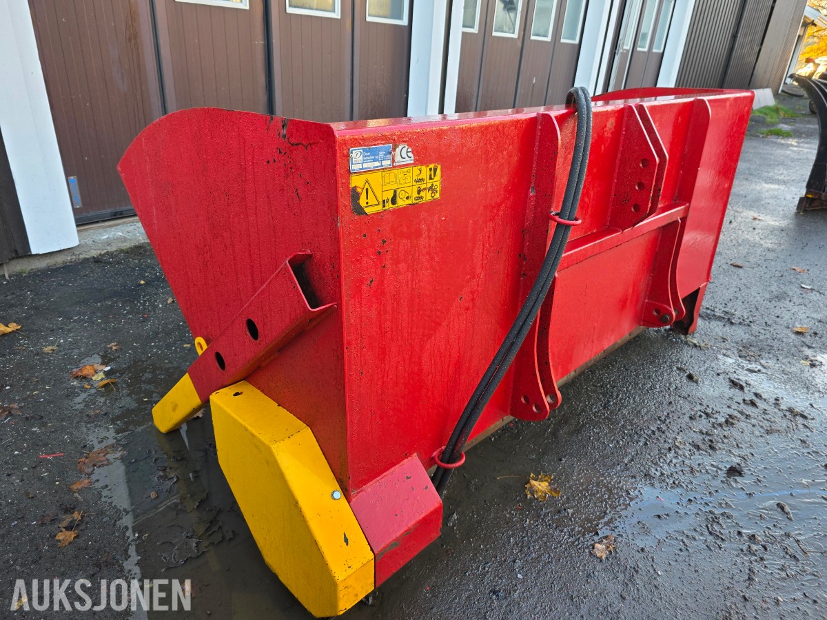 DUUN sandstrøer SA 1500 3 punktfeste