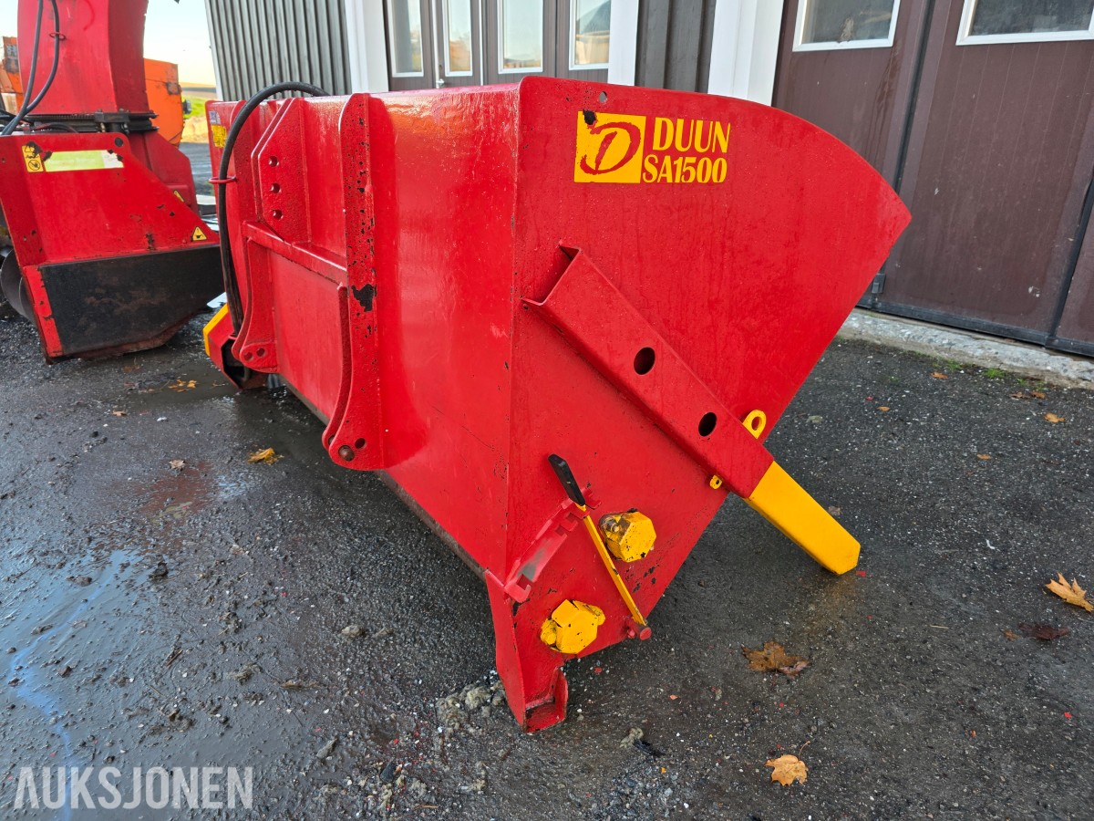 DUUN sandstrøer SA 1500 3 punktfeste