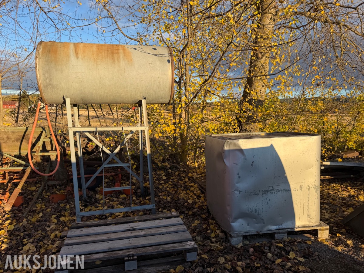 Dieseltanker i metall *Ingen minstepris*