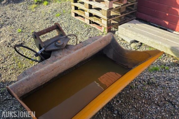 SL350 Hydraulisk pusseskuffe S50