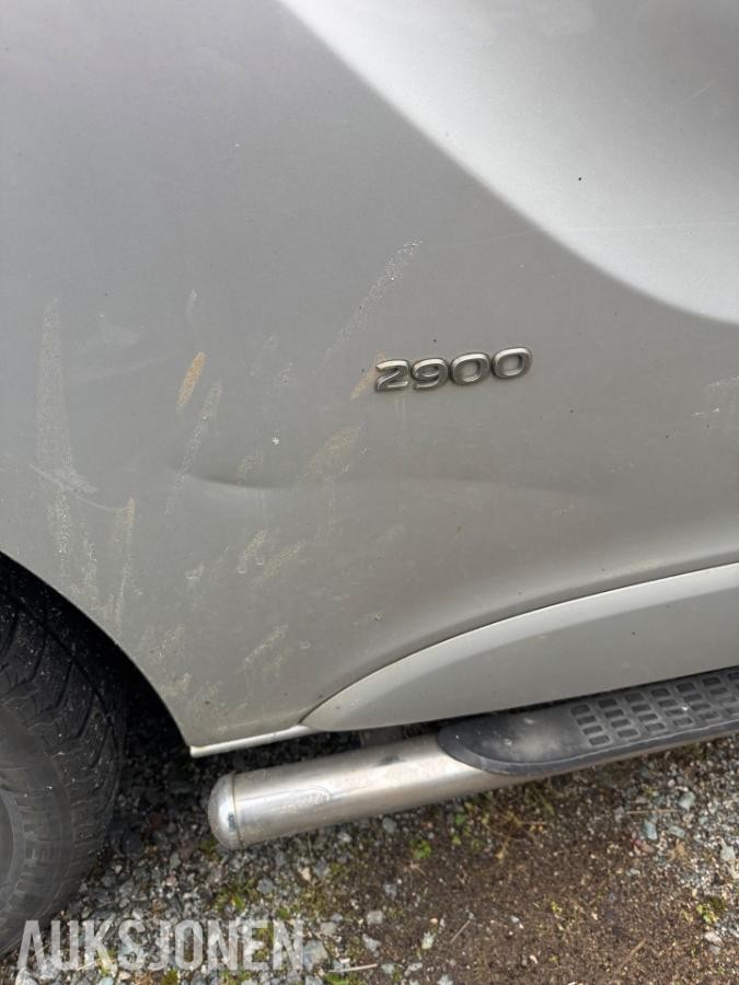 2015 Opel Vivaro 1.6 Diesel 120hk Hengerfeste, S+V dekk, reparasjonsobjekt