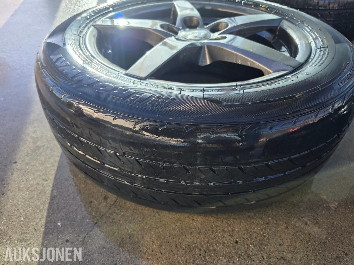 Volvo felger 16 tommer Sommerdekk 205/60R16