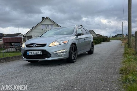 2013 Ford Mondeo 2.0 Diesel 140hk Automat, Webasto, Takluke, Hengerfeste