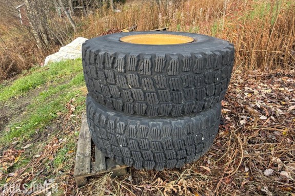 4STK Hjulasterhjul fra Cat 930G - Seipet