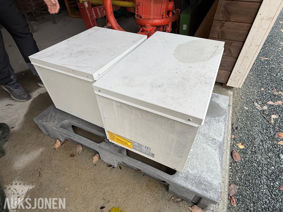2 STK Kuldeaggregat/kondensatorer - Keyfrost KS11 og KS08