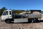 1994 Nissan Planbil m/nedfellbare-karmer
