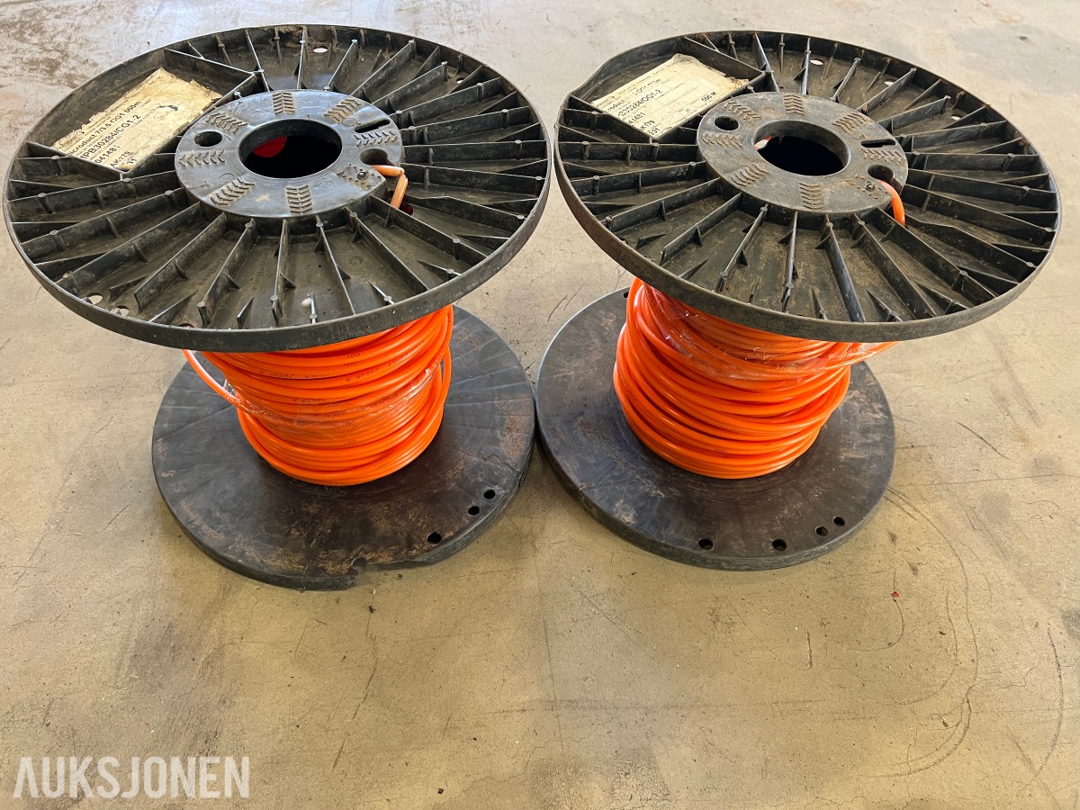 2 stk kabeltromler med Hexatronic Microduct 7/3.5 OG1
