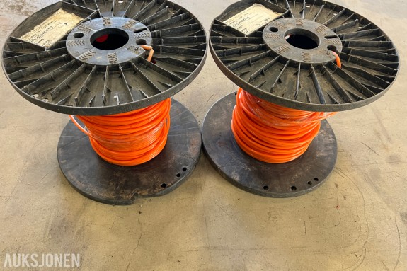 2 stk kabeltromler med Hexatronic Microduct 7/3.5 OG1