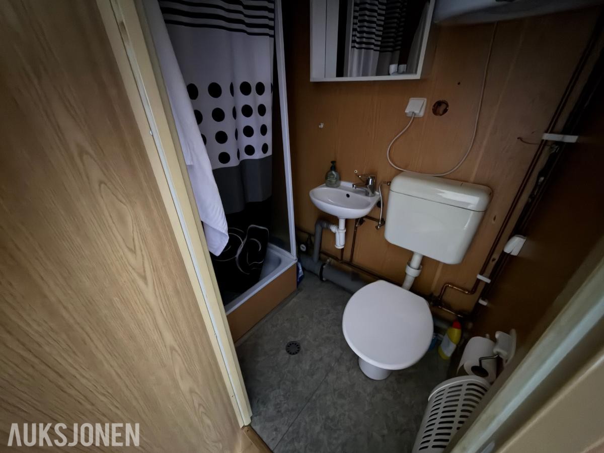 Boligbrakke - 20 fot - Kjøkken, bad ++