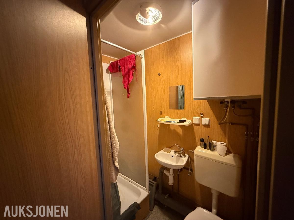 Boligbrakke - 20 fot - Kjøkken, bad ++