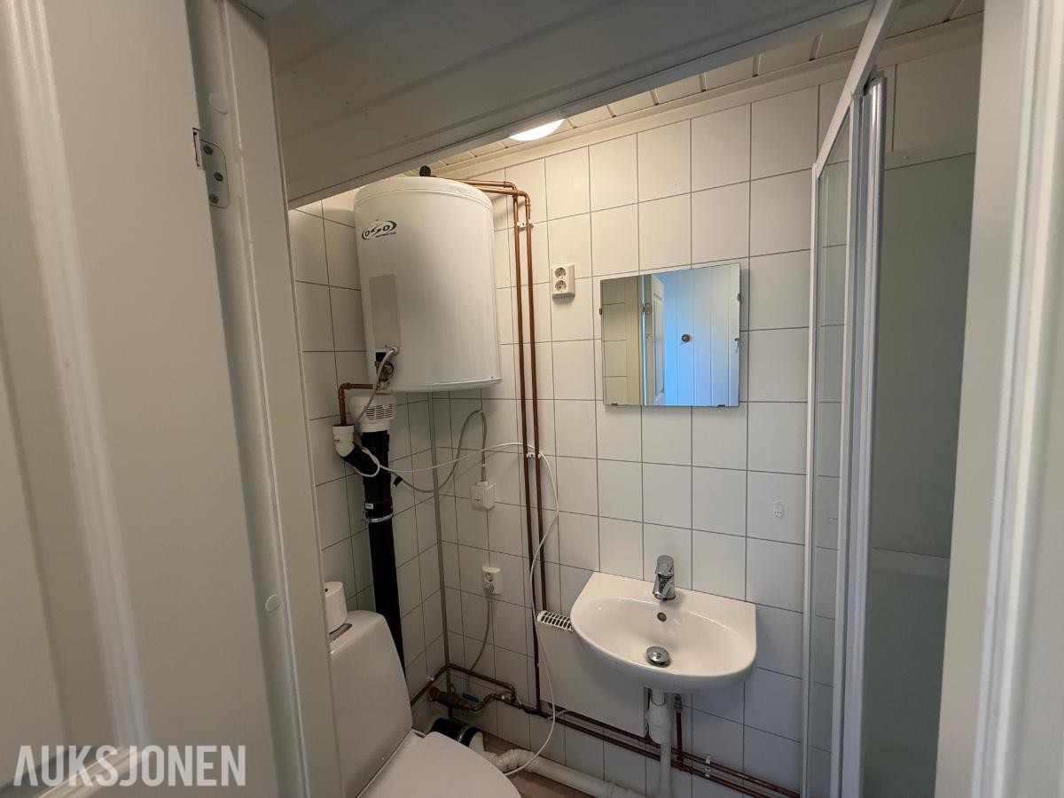 Boligbrakke - 20 fot - Kjøkken, bad ++