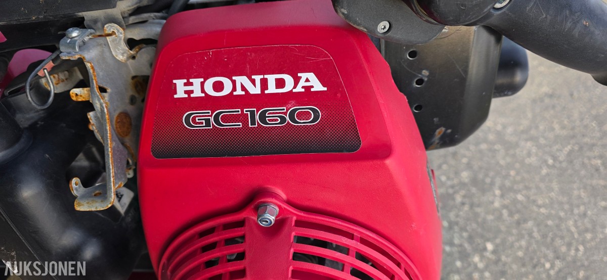 2011 Honda FG315K2 DE2 Jordfreser