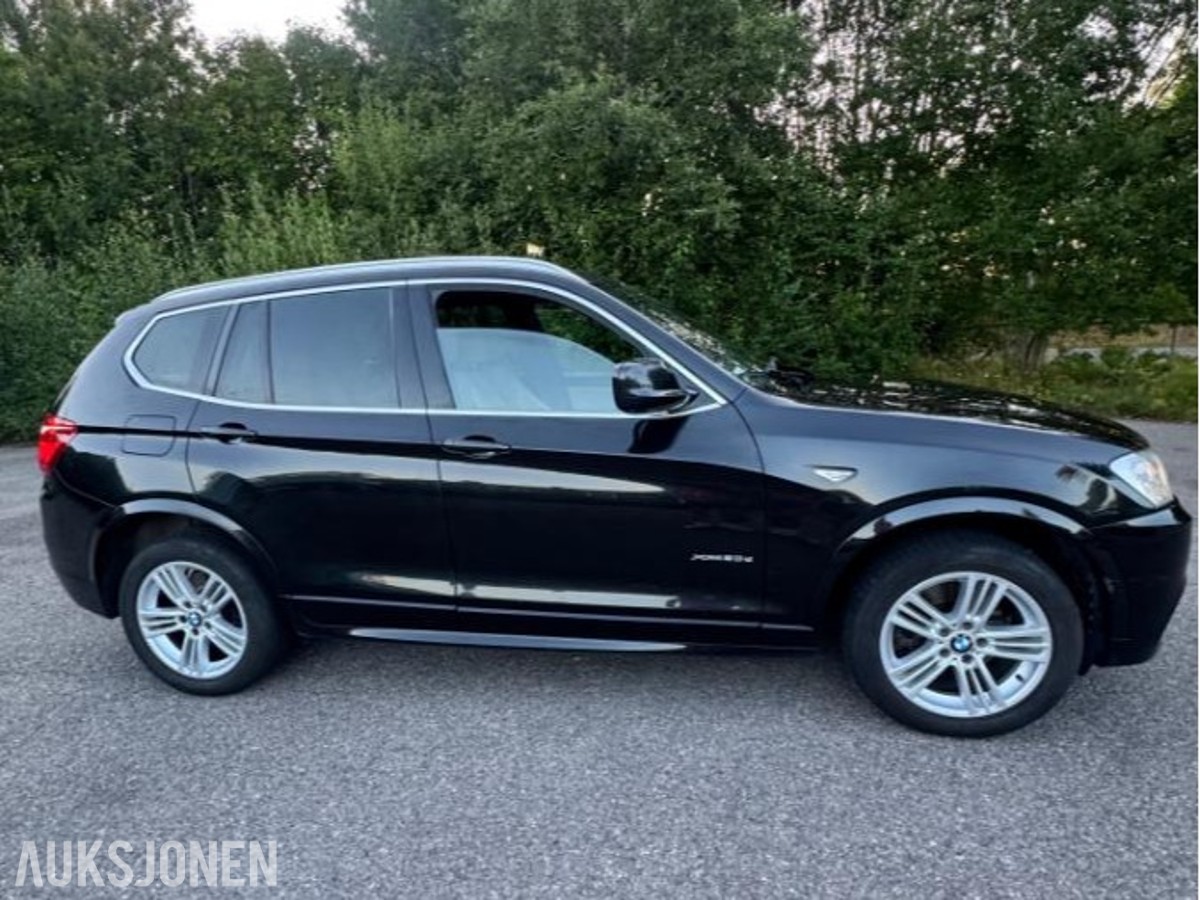 2013 BMW X3XDRIVE20D 163 HK AUT M-SPORT HENGERFESTE PANO KAMERA HEAD-UP