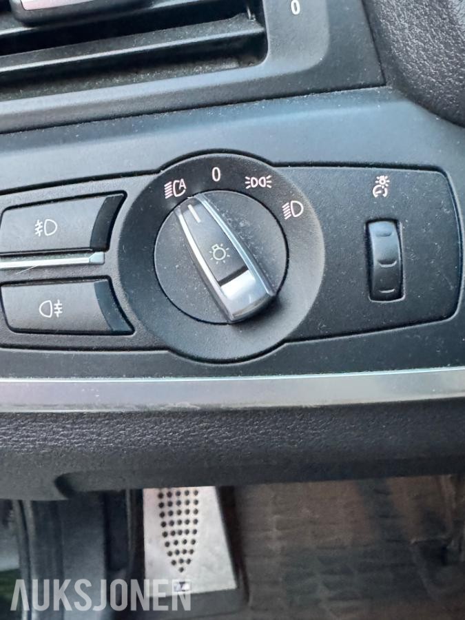 2013 BMW X3XDRIVE20D 163 HK AUT M-SPORT HENGERFESTE PANO KAMERA HEAD-UP