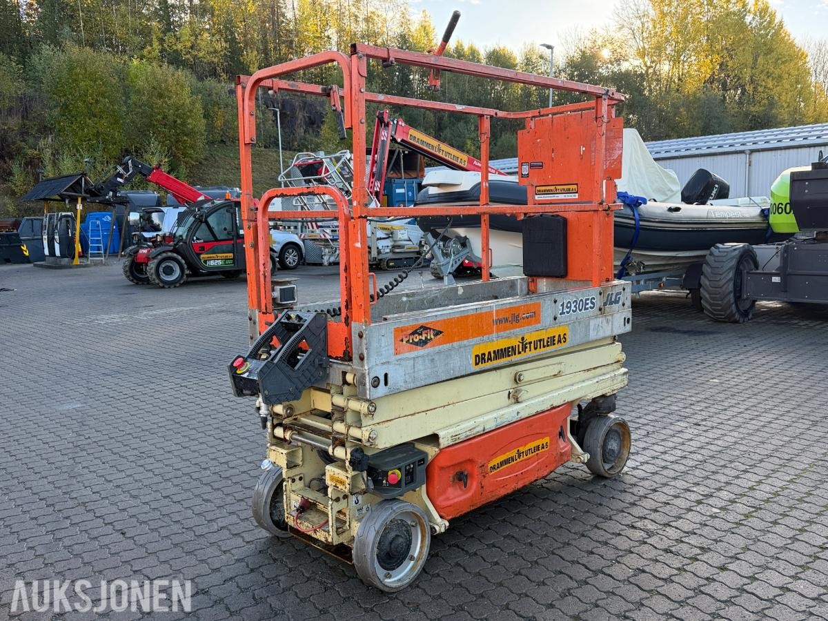 2006 JLG 1930ES sakselift med 8 meter arbeidshøyde