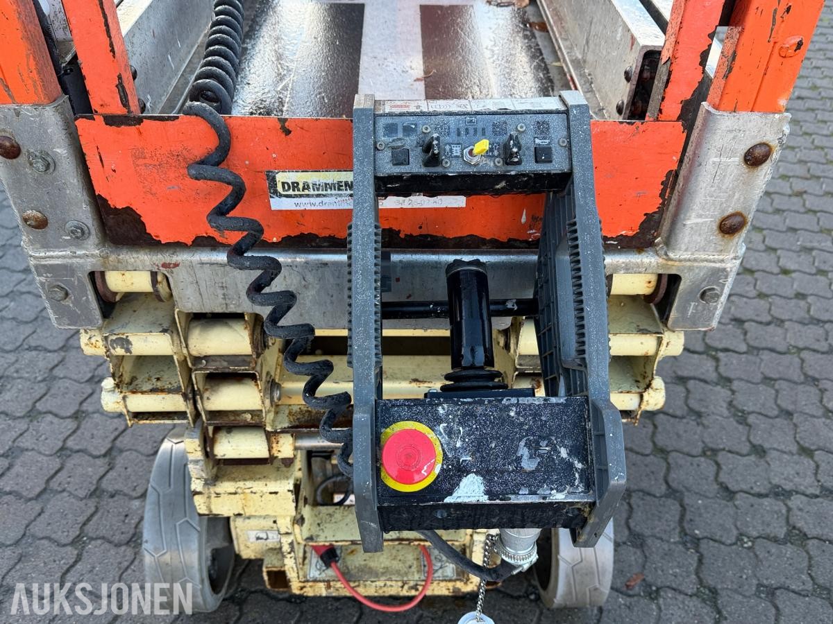 2006 JLG 1930ES sakselift med 8 meter arbeidshøyde