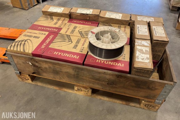 Hyundai Sveisetråd 20 x 15 kg spoler Supercored SC71MAG / SC81MAG