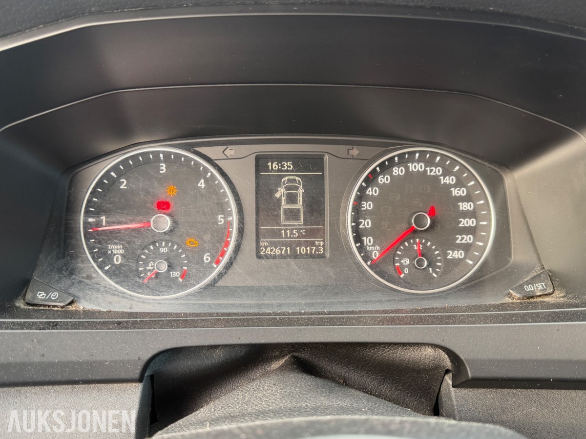2016 VOLKSWAGEN TRANSPORTER PLAN DOBBELKABIN ACC H.FESTE
