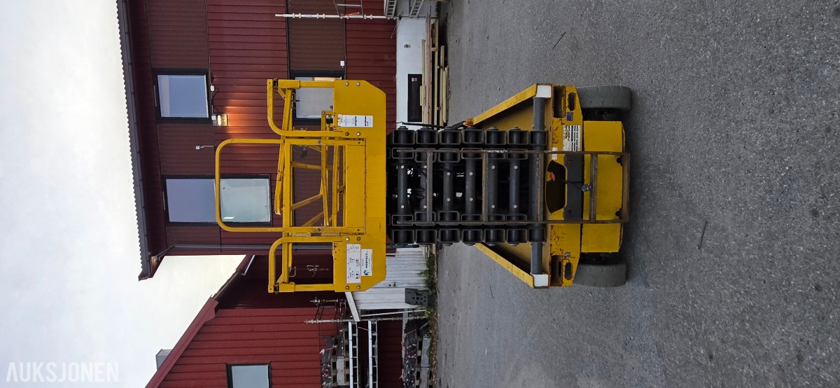 2018 GMG 4646ED elektrisk sakselift