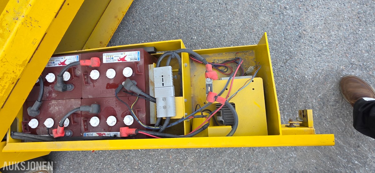 2018 GMG 4646ED elektrisk sakselift