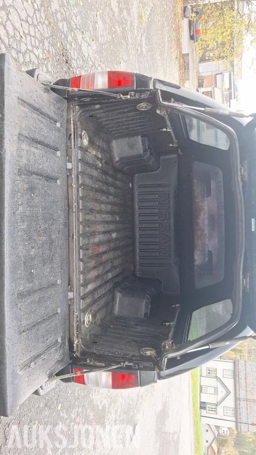 2002 Nissan King Cab 2.5-133 D 4X4