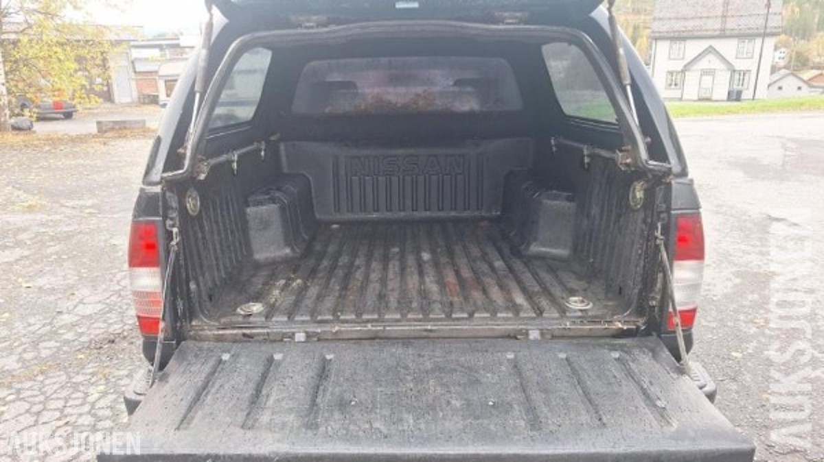 2002 Nissan King Cab 2.5-133 D 4X4
