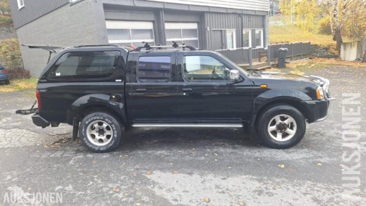 2002 Nissan King Cab 2.5-133 D 4X4