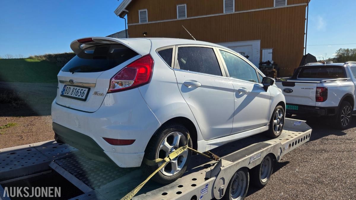 2013 Ford Fiesta, 1,0 EcoBoost 100hk Rep objekt , 142000km