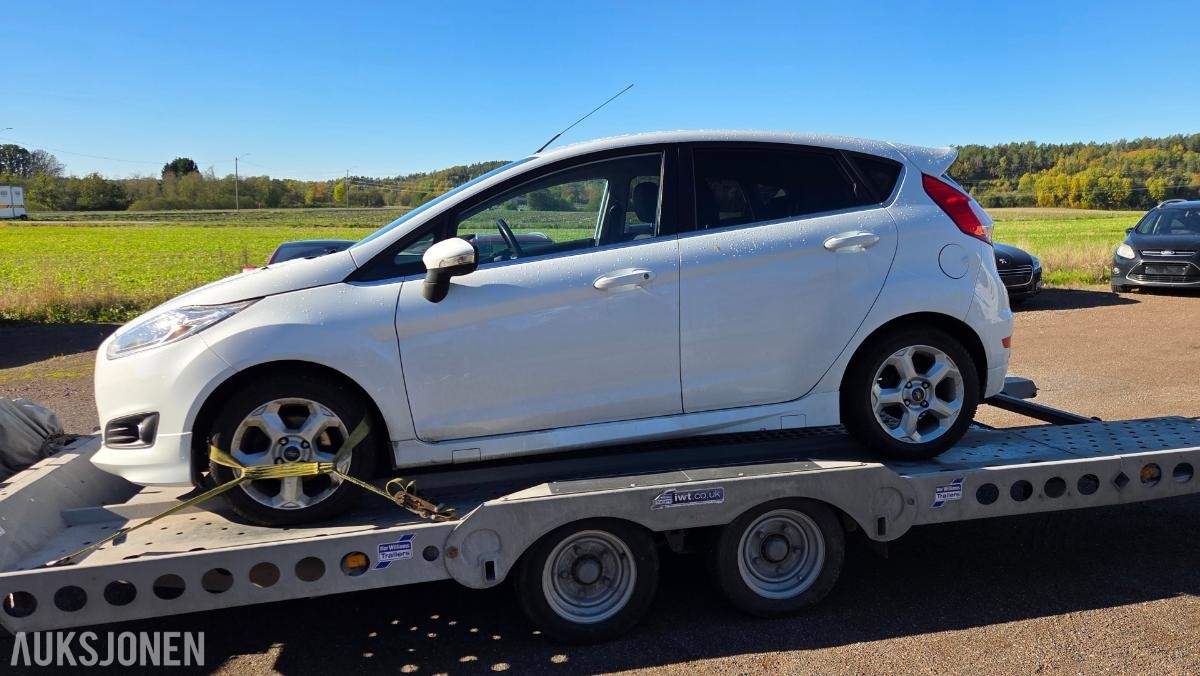 2013 Ford Fiesta, 1,0 EcoBoost 100hk Rep objekt , 142000km