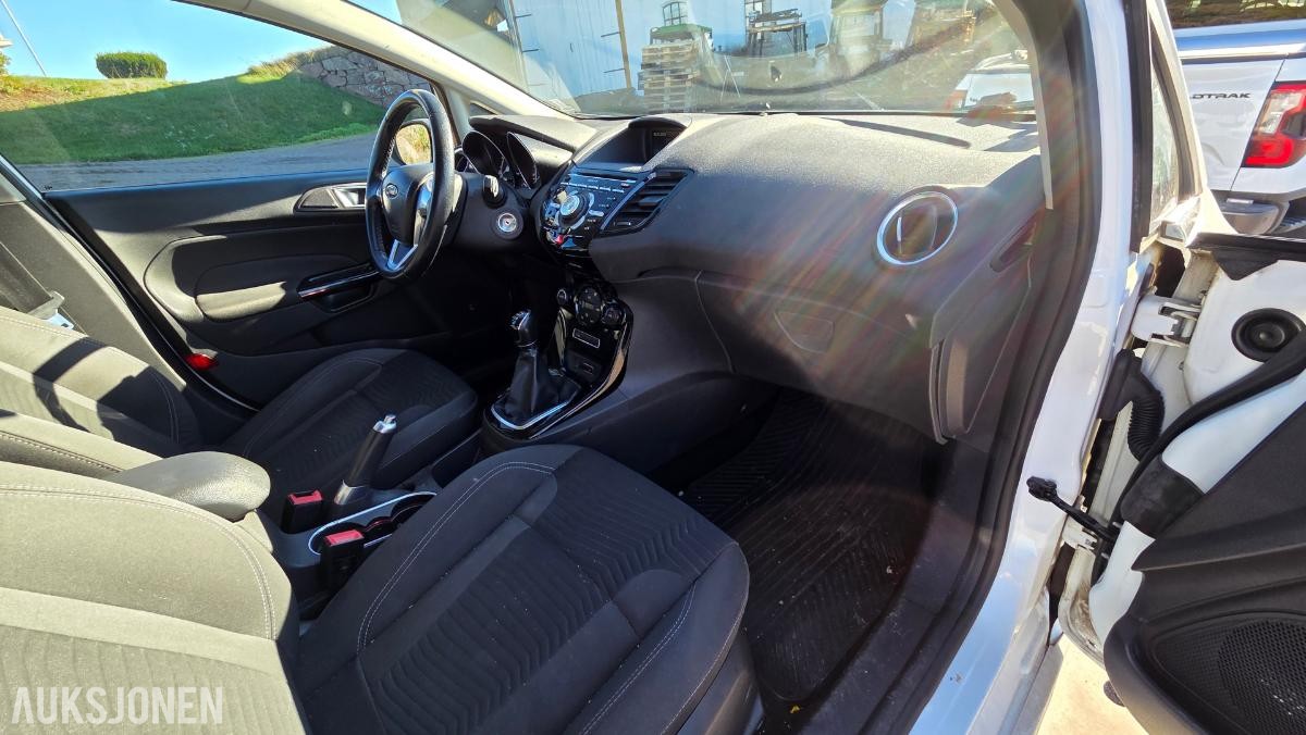 2013 Ford Fiesta, 1,0 EcoBoost 100hk Rep objekt , 142000km