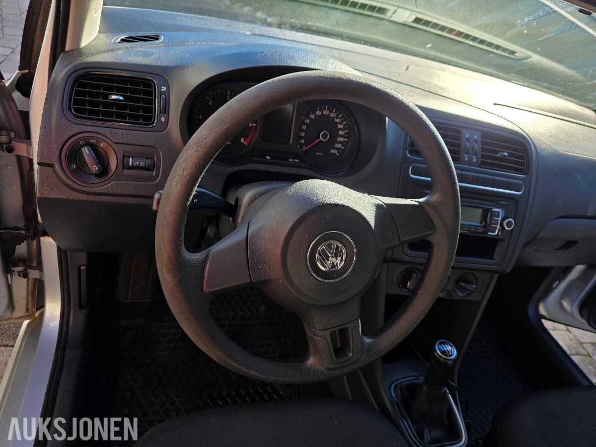 2010 Volkswagen POLO 1.6 TDI TILHENGERFESTE