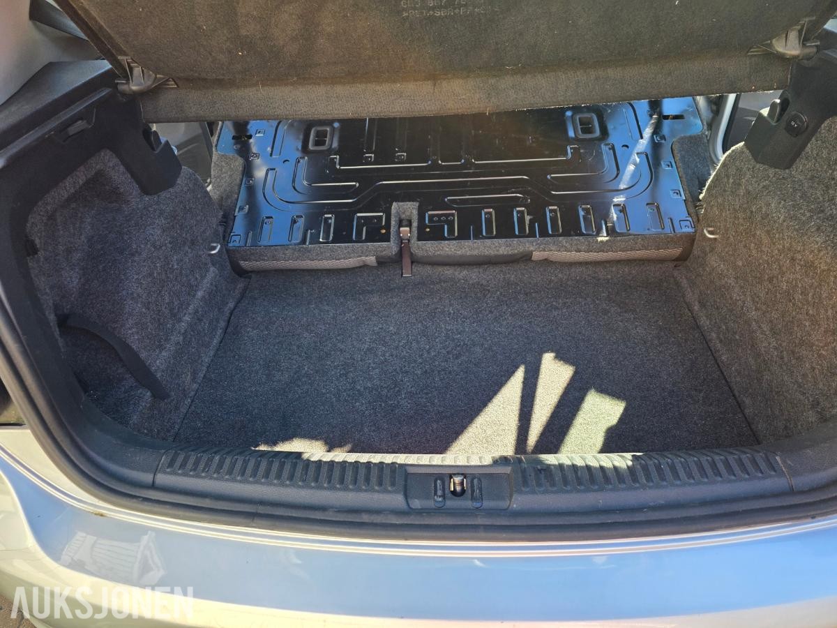 2010 Volkswagen POLO 1.6 TDI TILHENGERFESTE