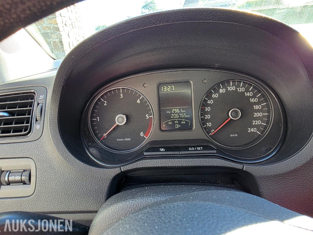 2010 Volkswagen POLO 1.6 TDI TILHENGERFESTE