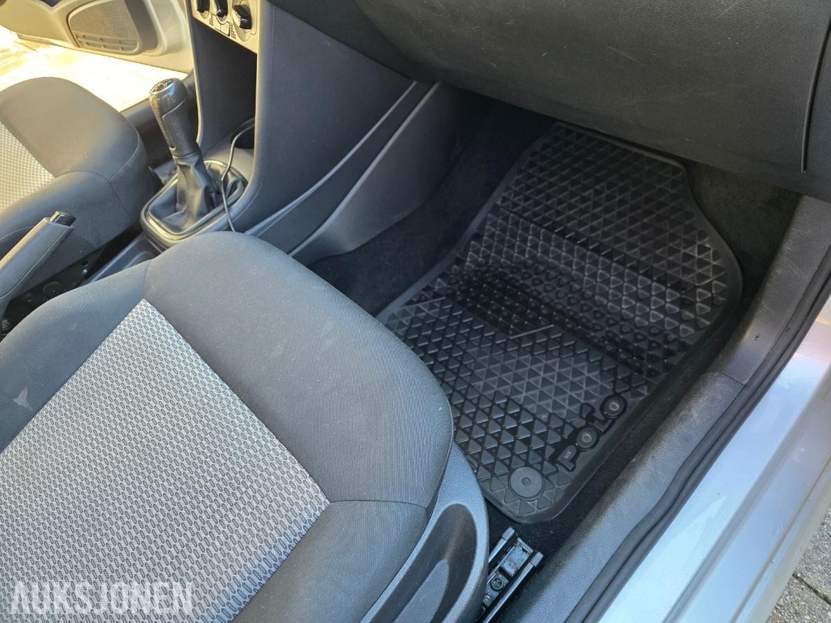 2010 Volkswagen POLO 1.6 TDI TILHENGERFESTE