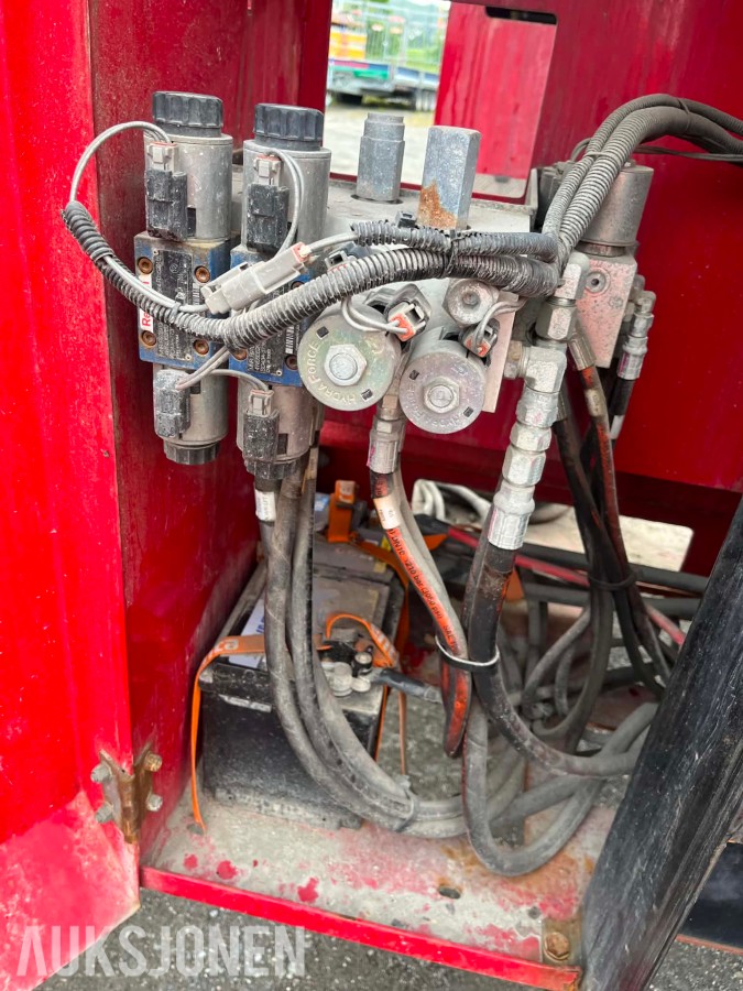 2016 MEC 6092RT sakselift 18 m, 1 780 t