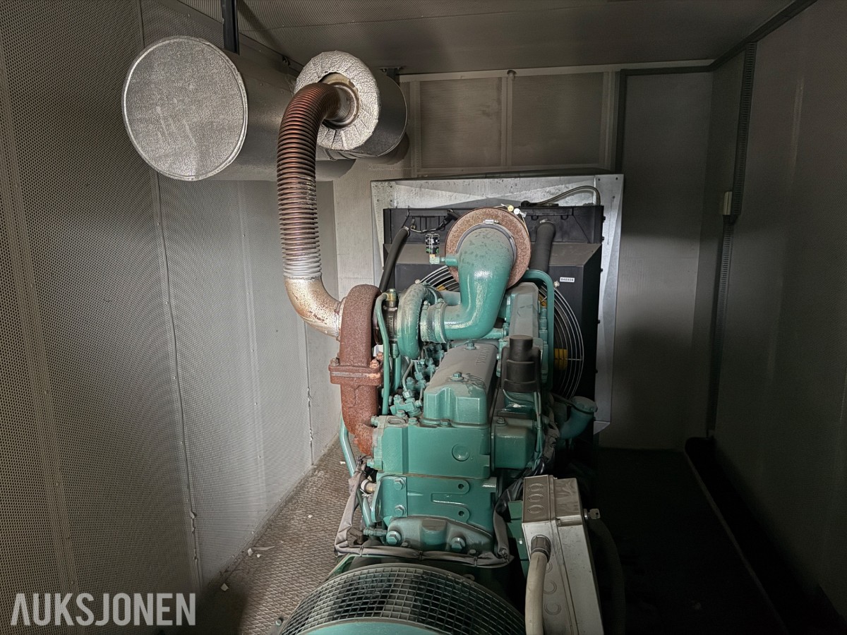 Containeraggregat 110 kVA / 88 kW diesel 400 V, 185 timer, rep,objekt