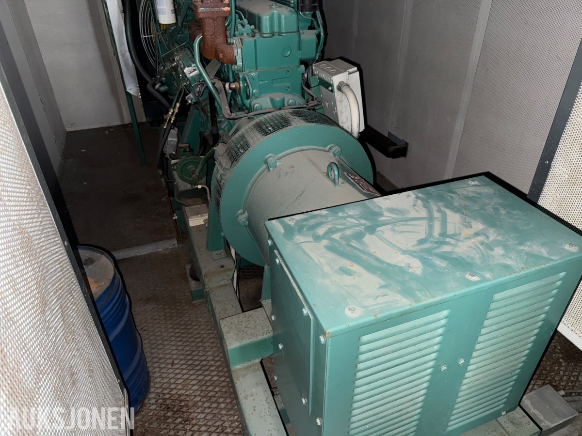 Containeraggregat 110 kVA / 88 kW diesel 400 V, 185 timer, rep,objekt